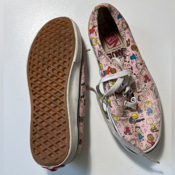 Vans x Peanuts pink sneakers - Picture 2 of 4